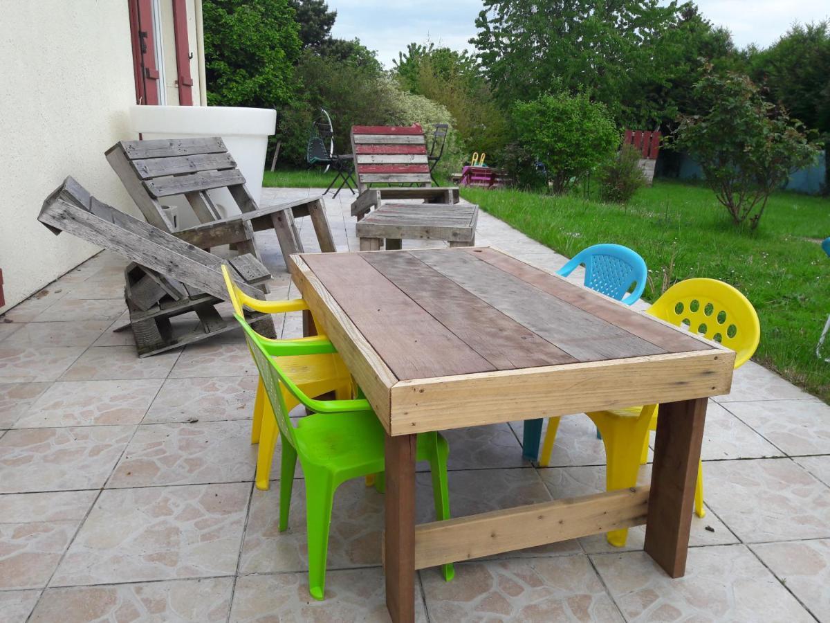 Bruse & Co Bed and Breakfast Oissery Esterno foto
